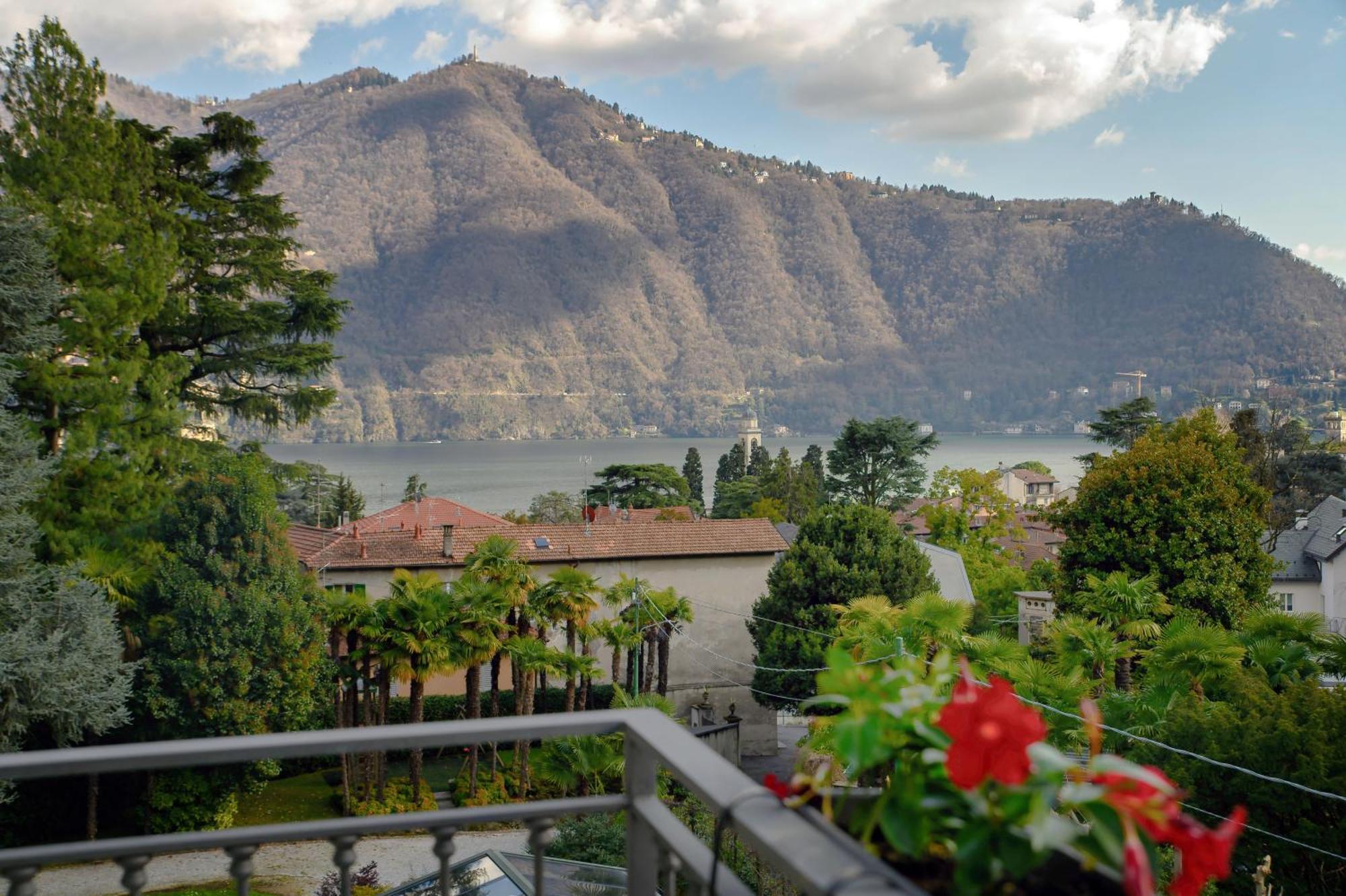 Hotel Ristorante La Vignetta Cernobbio Exteriér fotografie